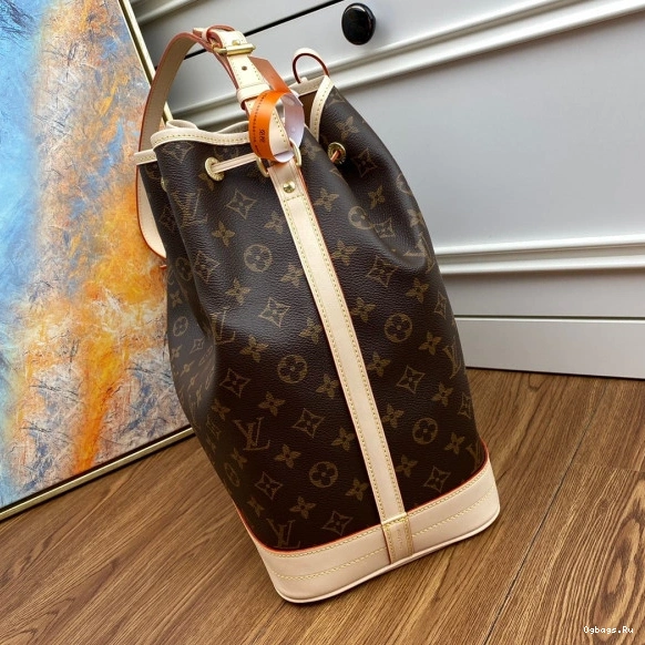 NOÉ LOUIS VUITTON 0330